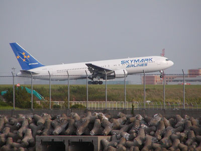 Boeing767-300ER SKYMARK