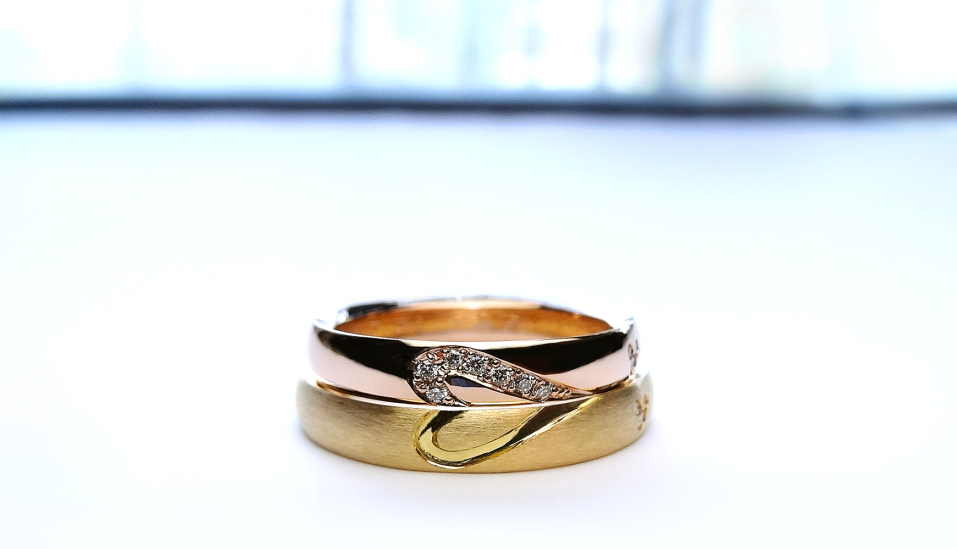 ハートが現れる結婚指輪①